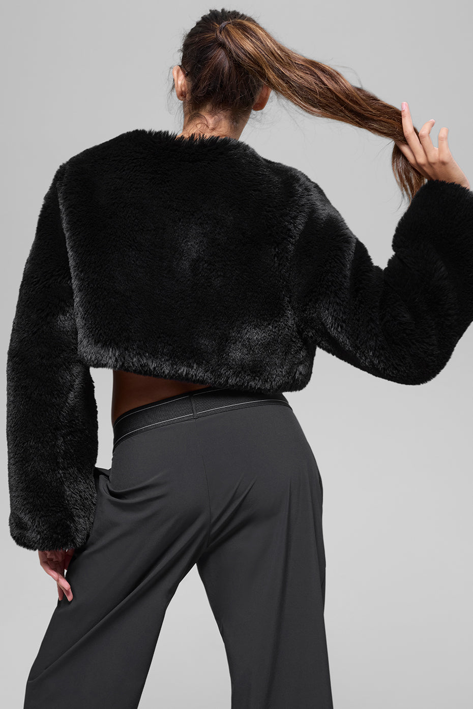 Faux Fur Chic Cropped Jacket - Black image 3