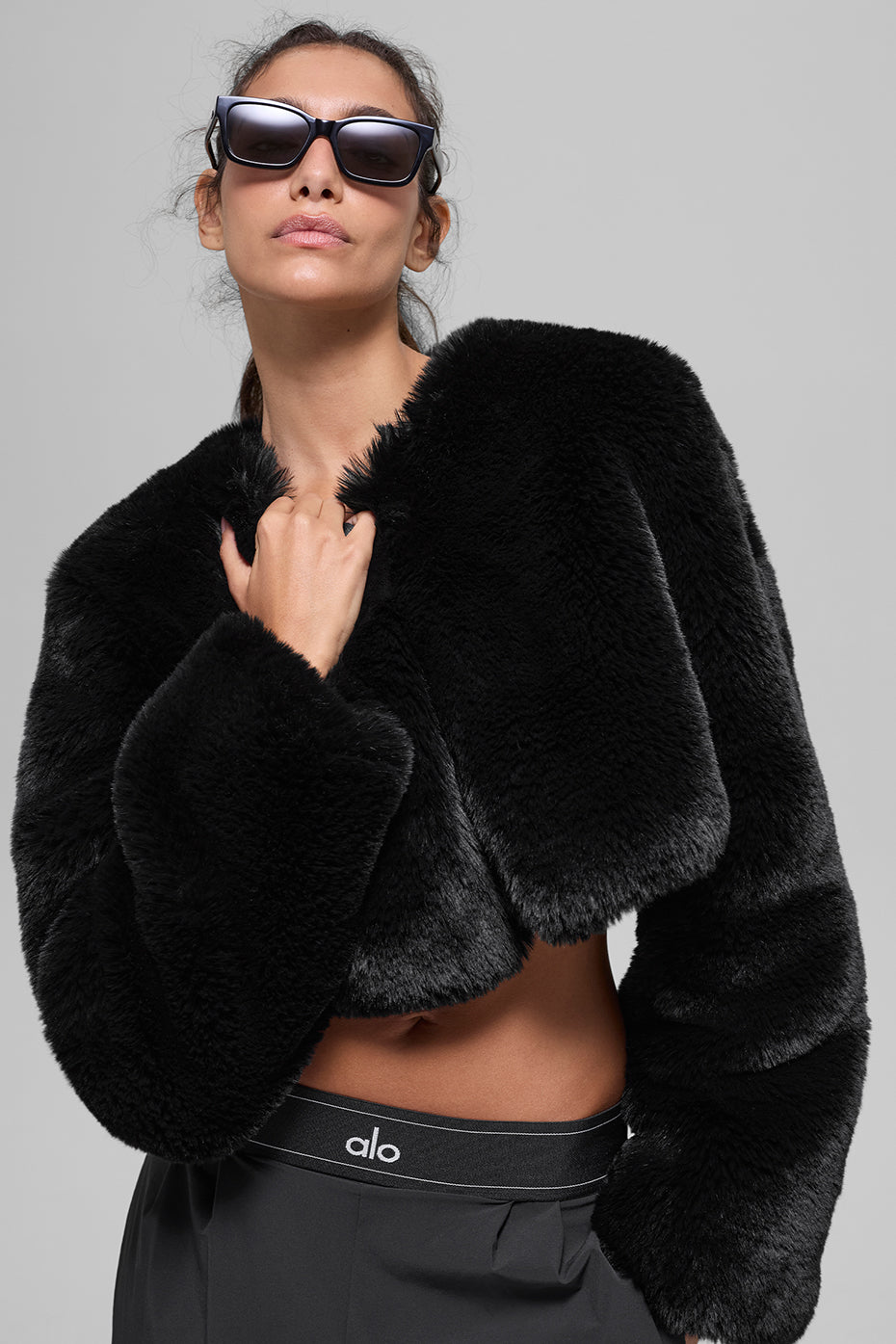 Faux Fur Chic Cropped Jacket - Black image 1