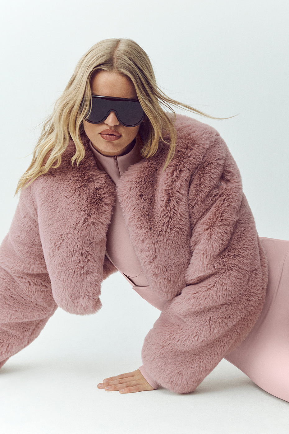 Faux Fur Chic Cropped Jacket - Pink Champagne image 3