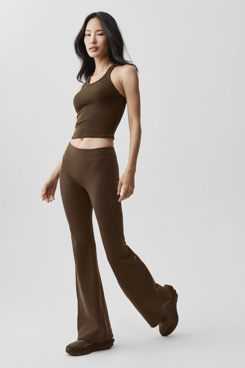 Airbrush Low-Rise Bootcut Legging - Espresso image 5