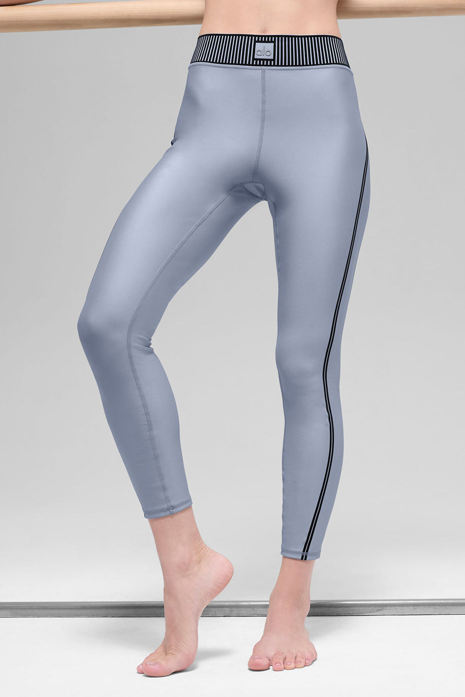 Airlift High-Waist 7/8 Line Up Legging - Winter Frost image 3