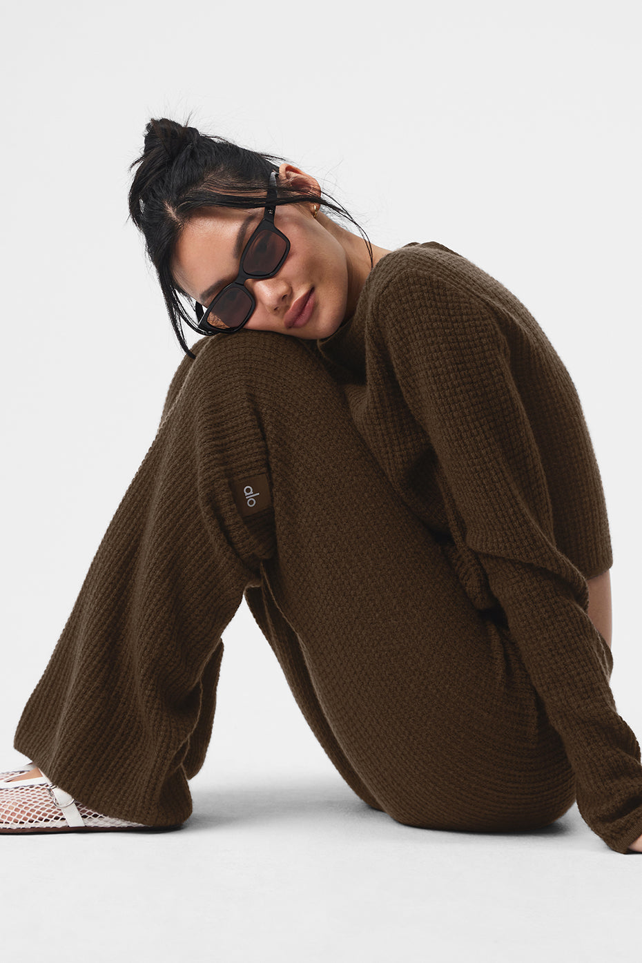Cashmere High-Waist Plush Waffle Pant - Espresso image 4