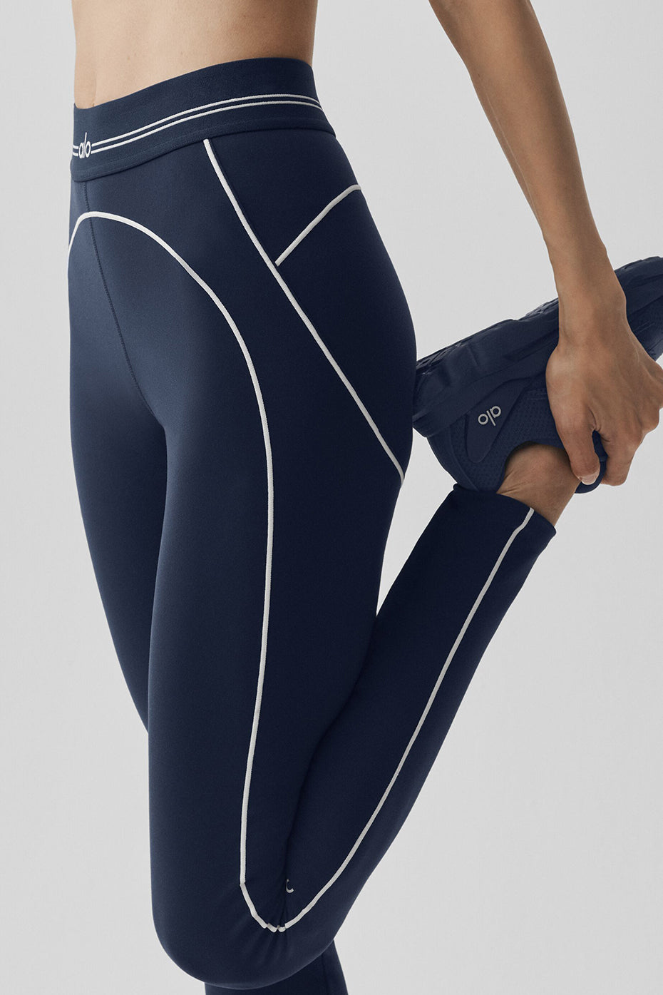 Airbrush High-Waist Heart Throb Legging - Navy/White image 4