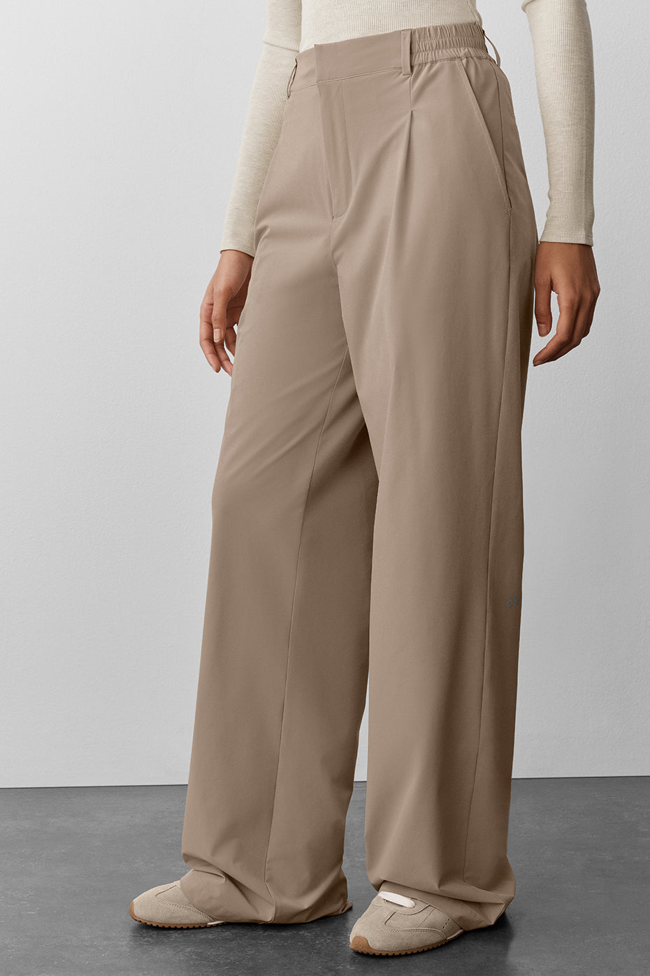 High-Waist Pursuit Trouser (Long) - Gravel image 5