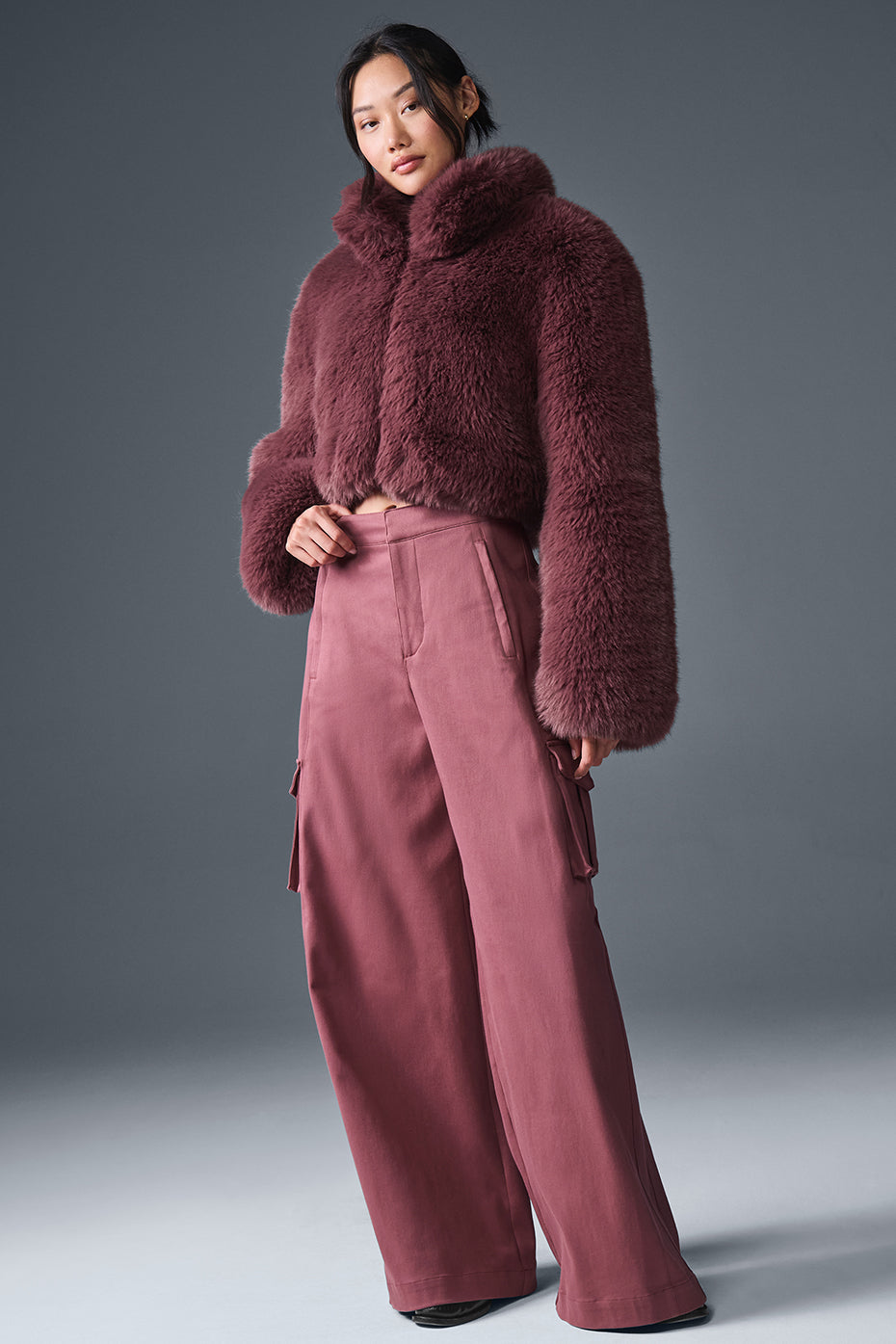 Show Off Cargo Wide Leg Trouser (Long) - Burgundy Truffle image 5