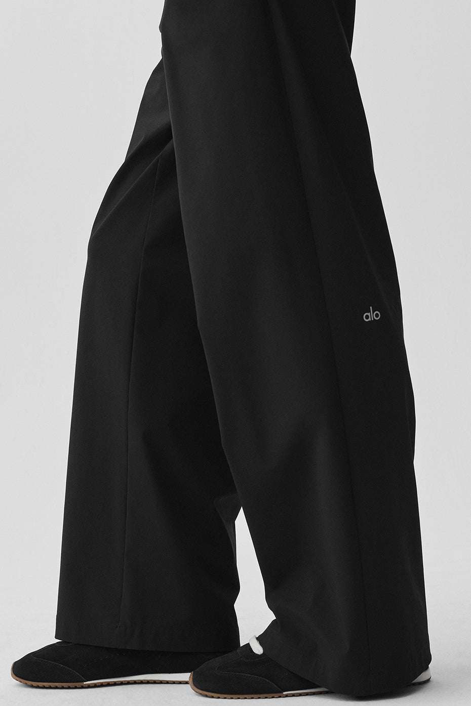 High-Waist Pursuit Trouser (Regular) - Black image 4