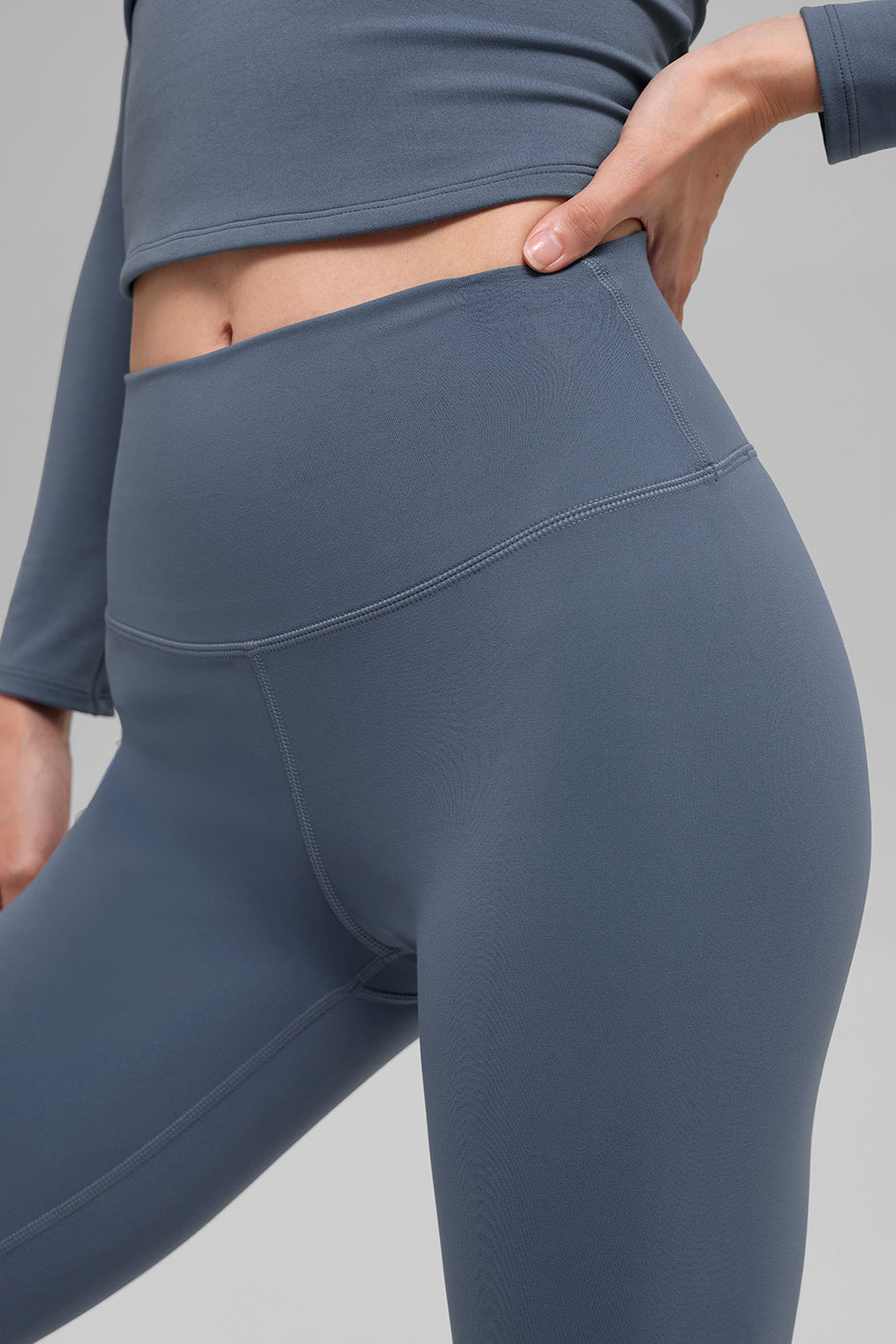 ALO Softsculpt High-Waist Legging - Bluestone image 4