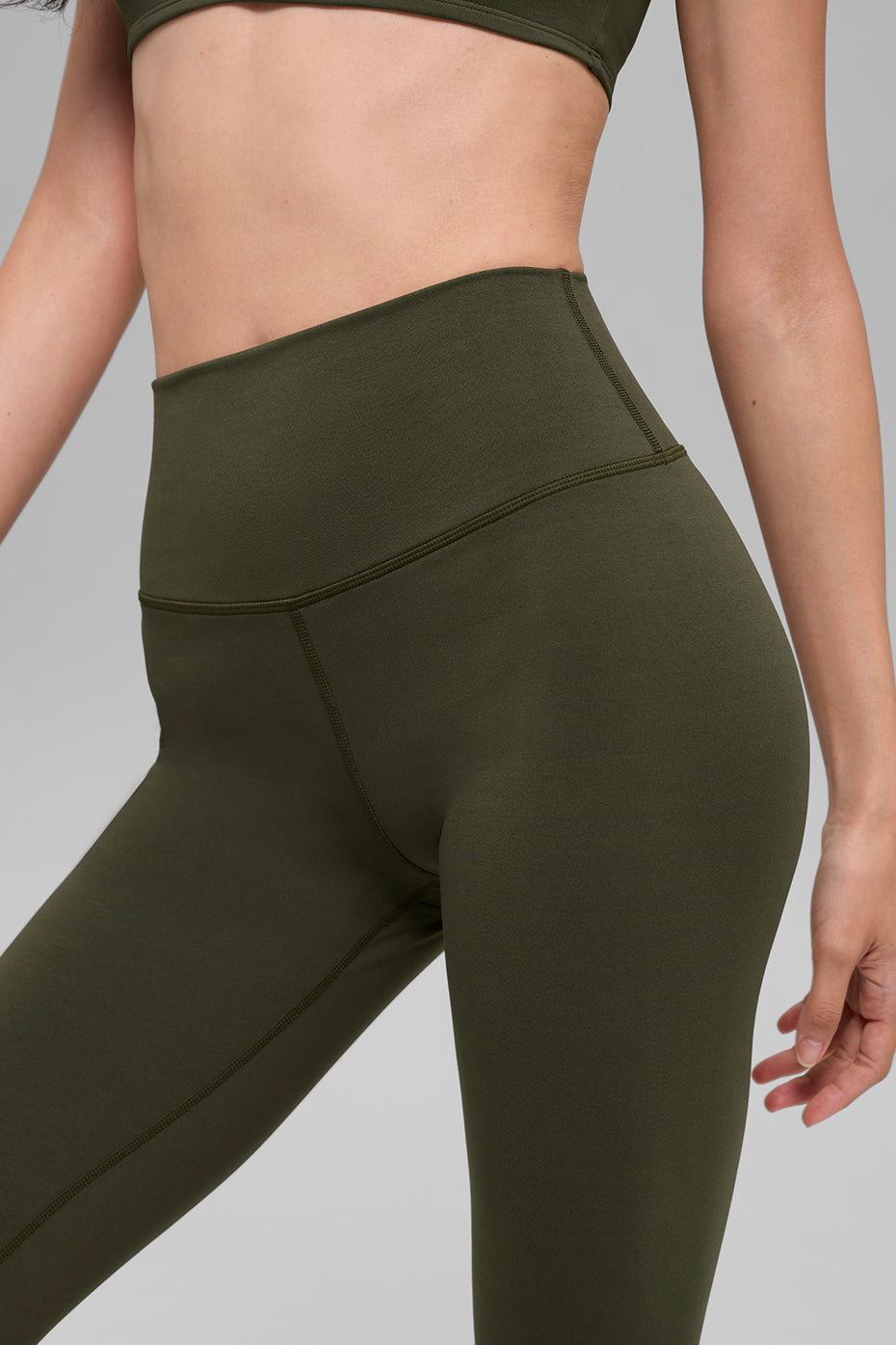 ALO Softsculpt High-Waist Legging - Green Olive image 3