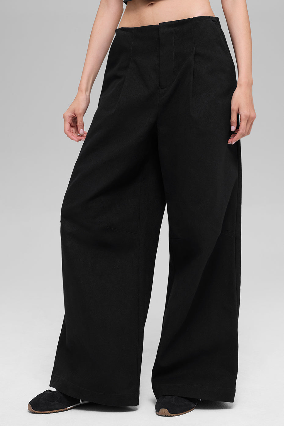 High-Waist Main Character Wide Leg Trouser - Black image 1