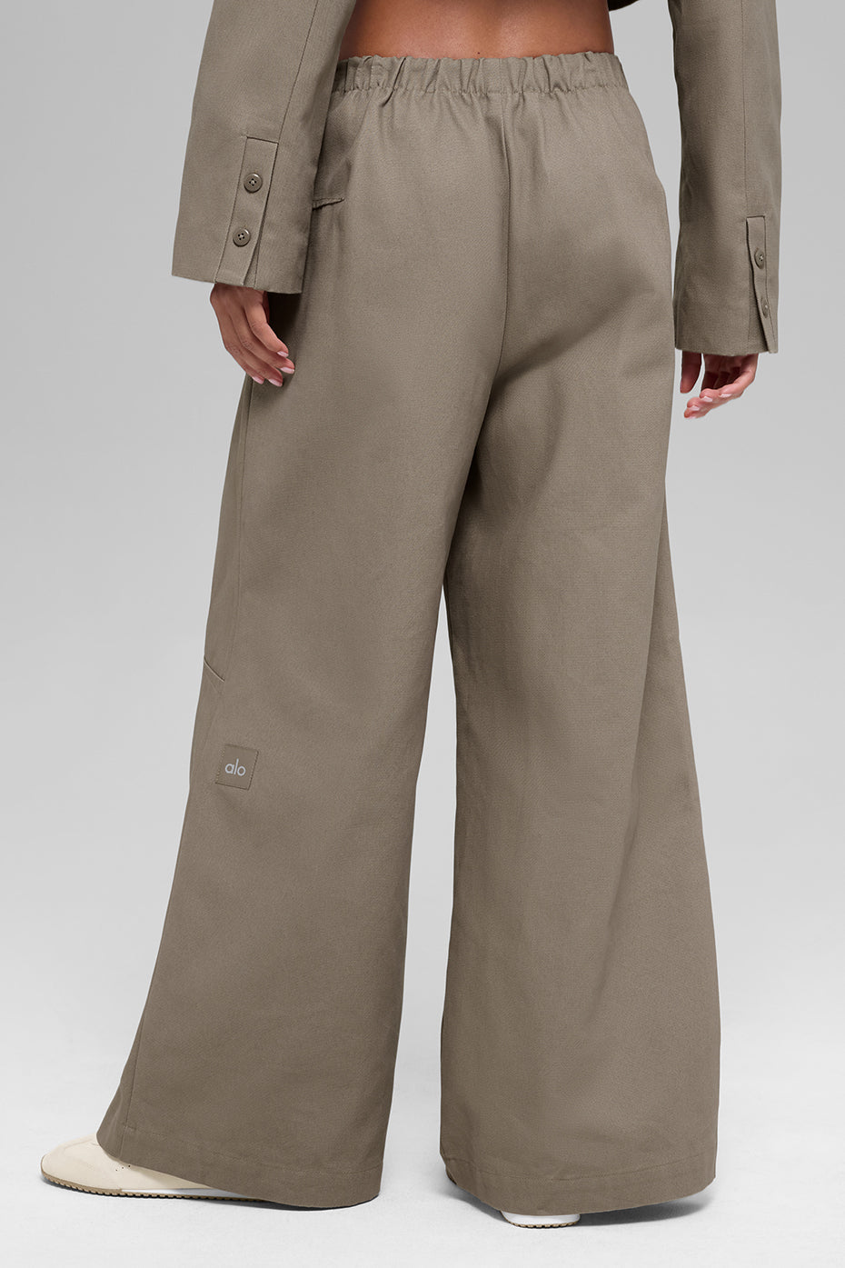 High-Waist Main Character Wide Leg Trouser - Light Cocoa image 4
