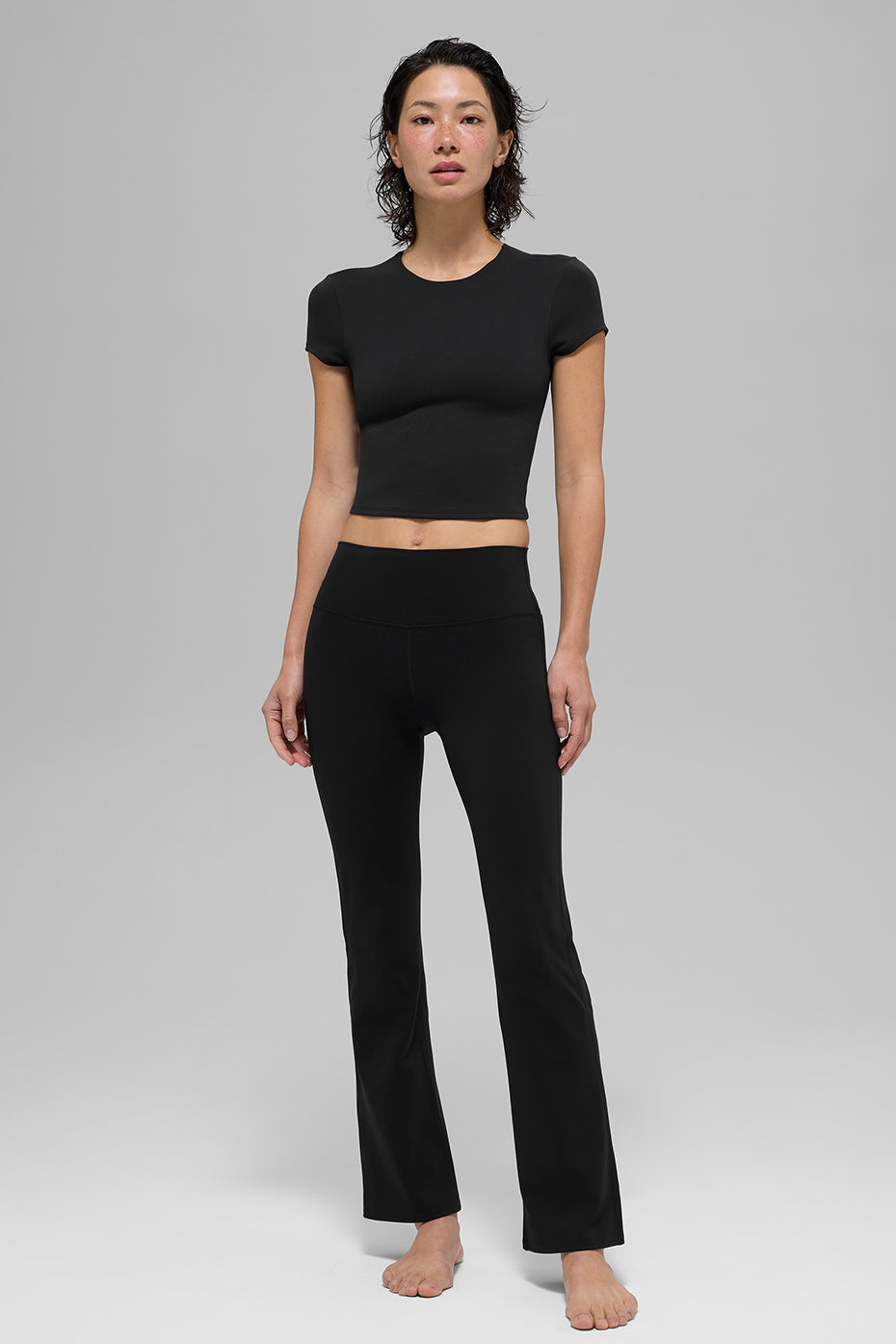 ALO Softsculpt High-Waist 7/8 Bootcut Legging - Black image 6