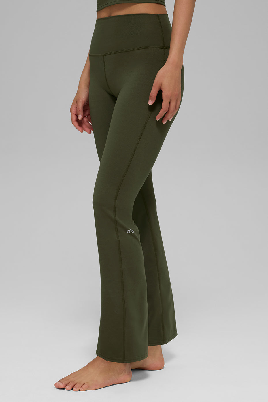 ALO Softsculpt High-Waist 7/8 Bootcut Legging - Green Olive image 4