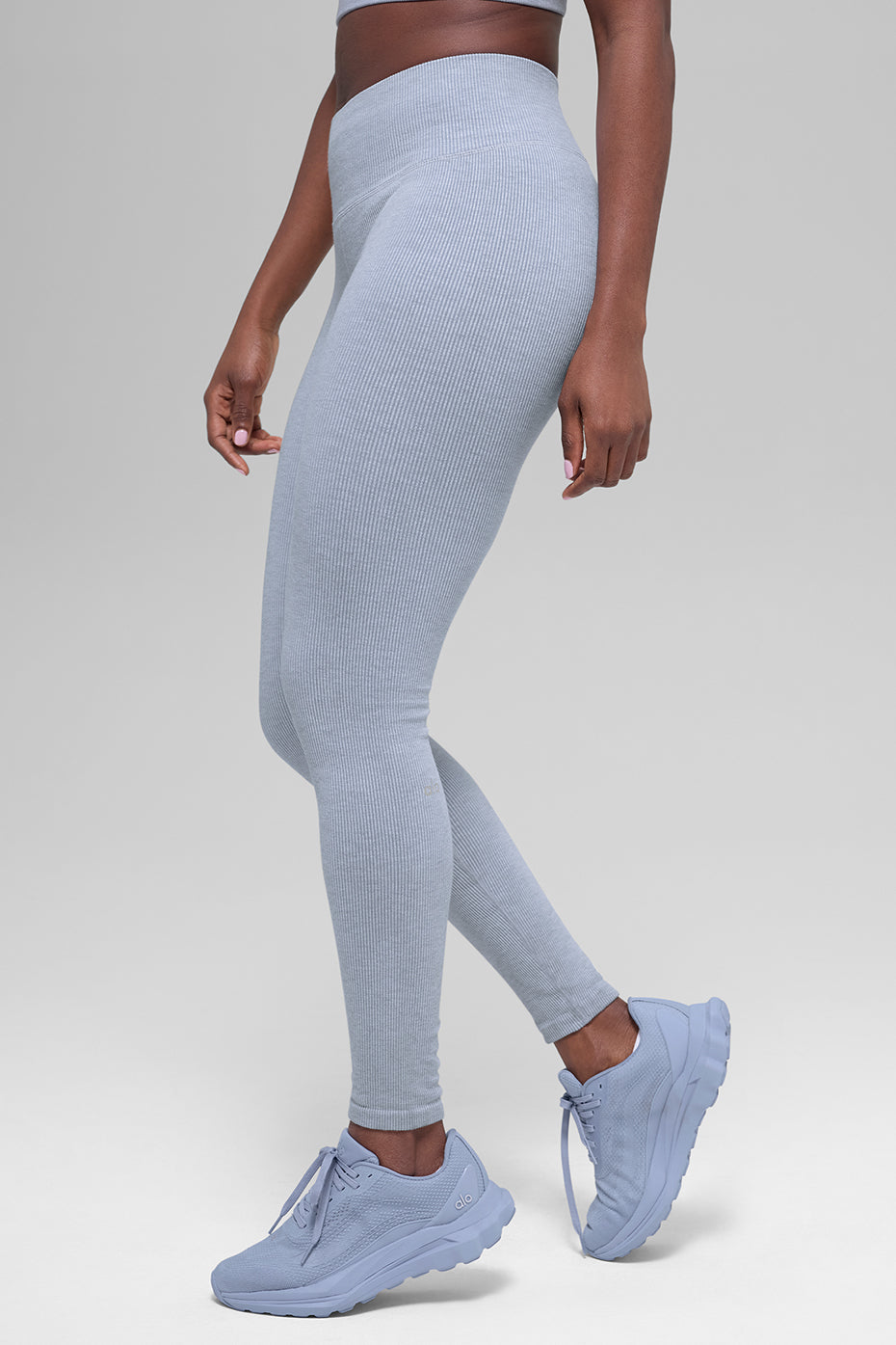Seamless High-Waist Two Tone Rib Legging - Winter Frost Heather image 4
