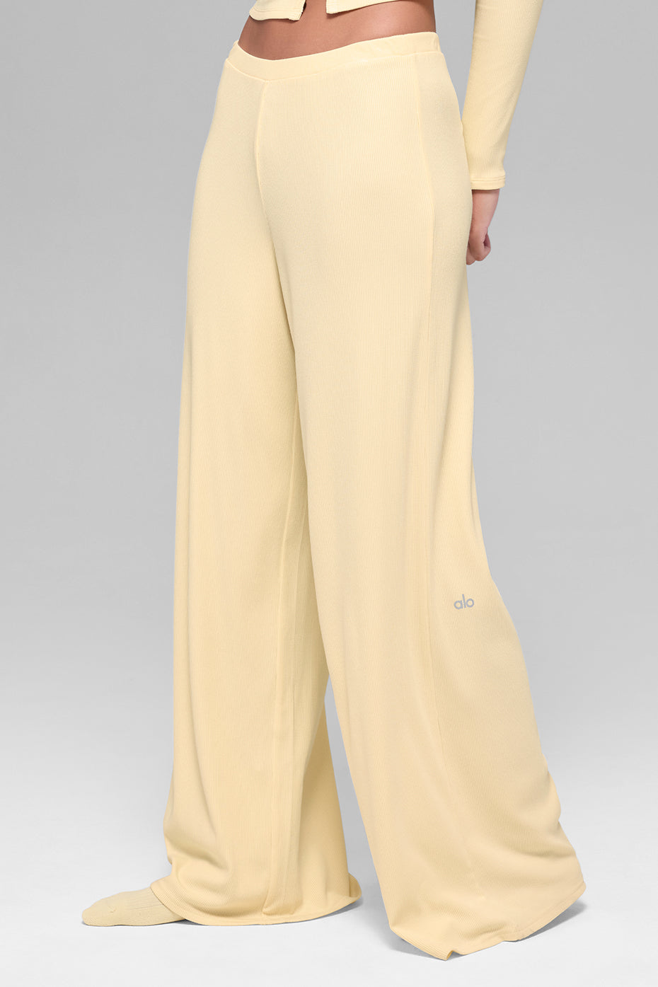 Mid-Rise Dreamlight Straight Pant - Candlelight Yellow image 3