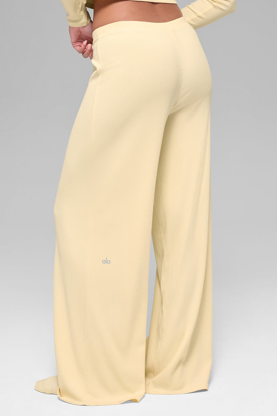 Mid-Rise Dreamlight Straight Pant - Candlelight Yellow image 2