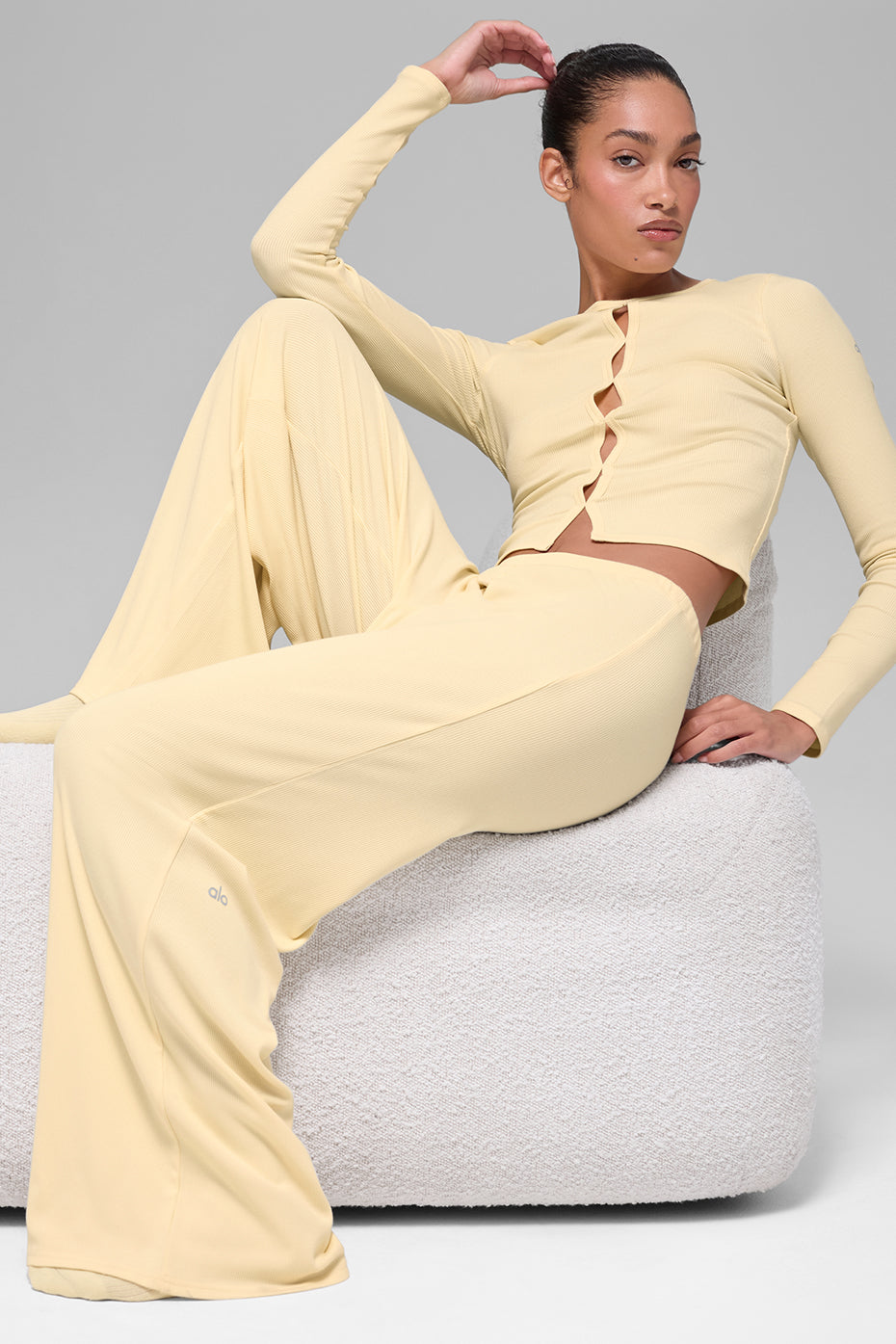Mid-Rise Dreamlight Straight Pant - Candlelight Yellow image 4