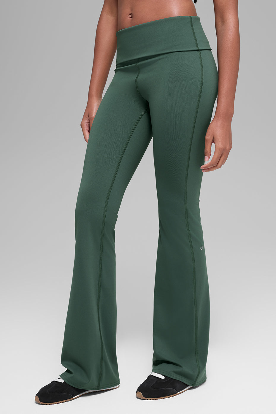 ALO Softsculpt Foldover Flare Legging - Clover Green image 3