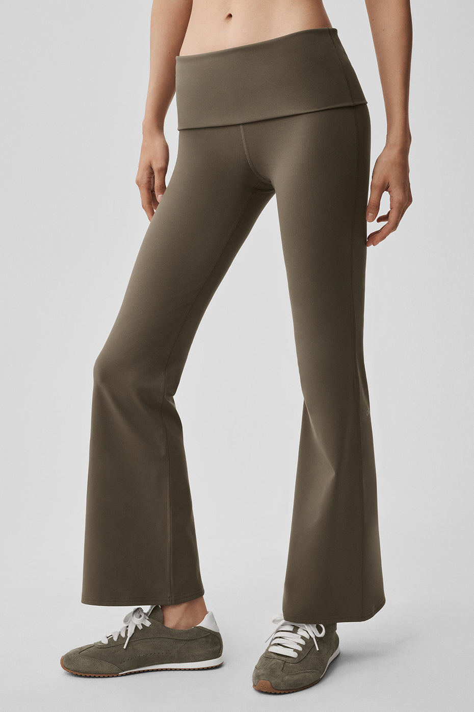 ALO Softsculpt 7/8 Foldover Flare Legging - Olive Tree image 5