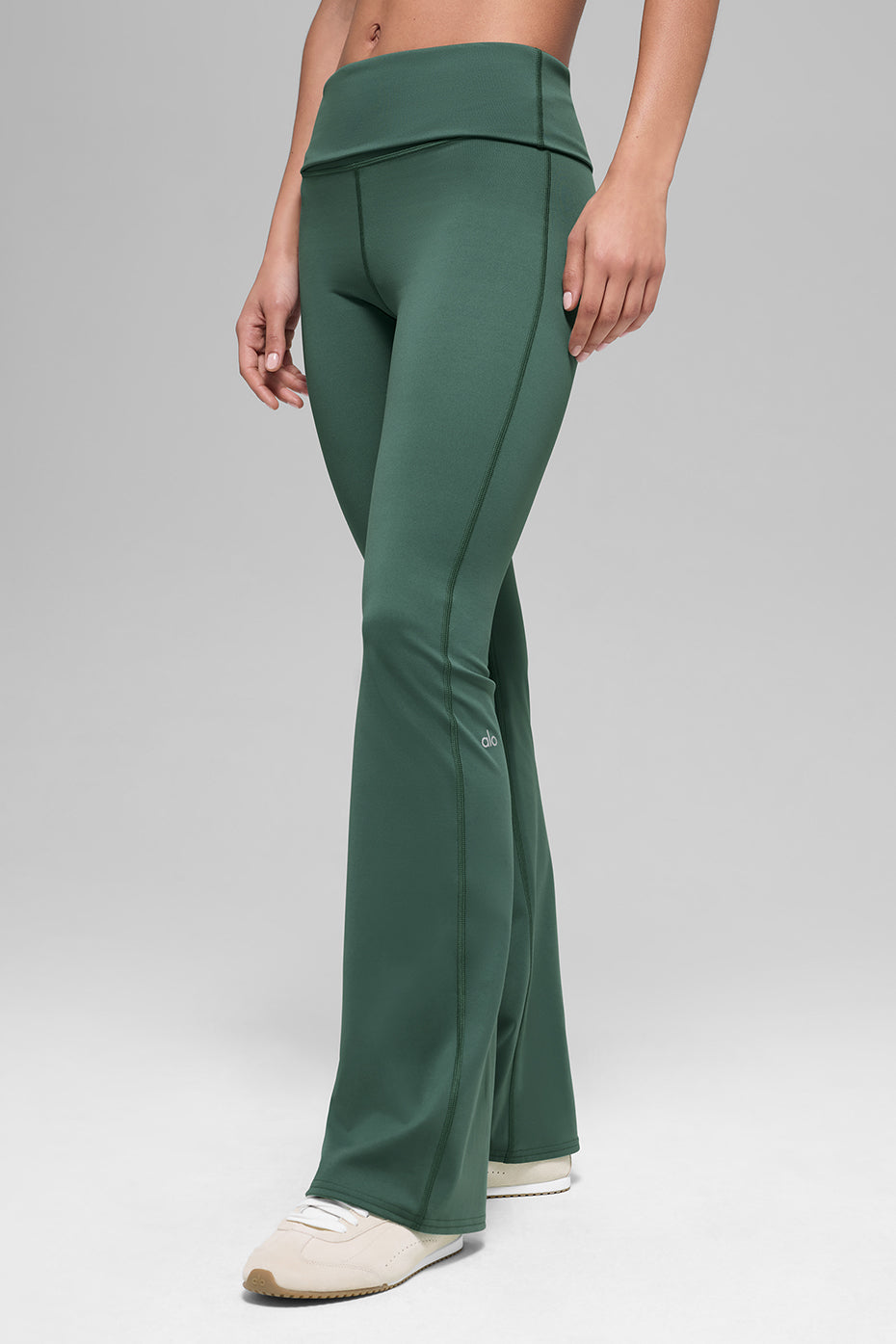 ALO Softsculpt 7/8 Foldover Flare Legging - Clover Green image 3