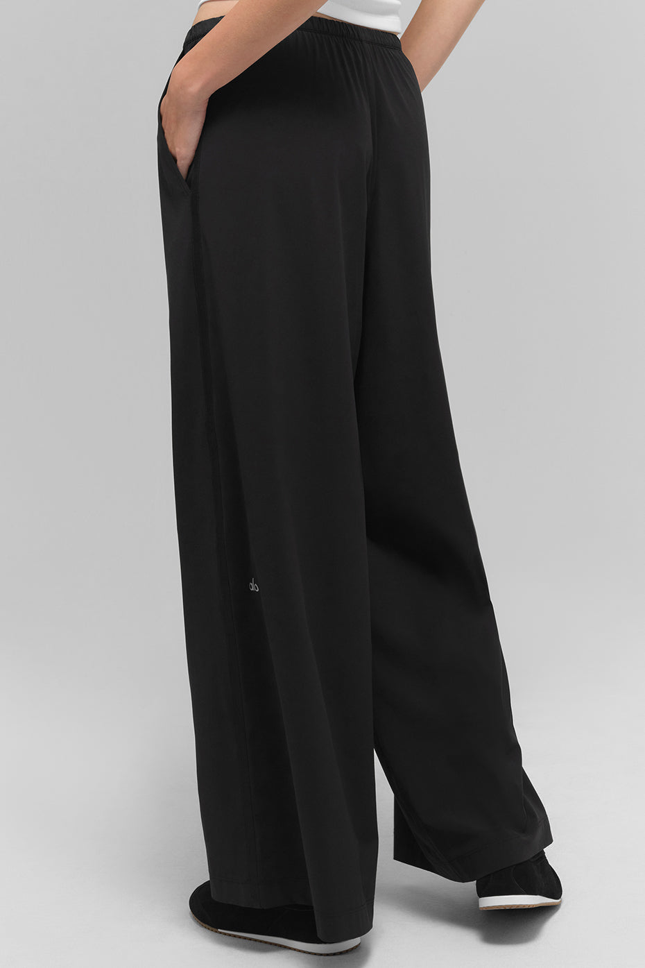 Breezy Wide Leg Pant (Regular) - Black image 3