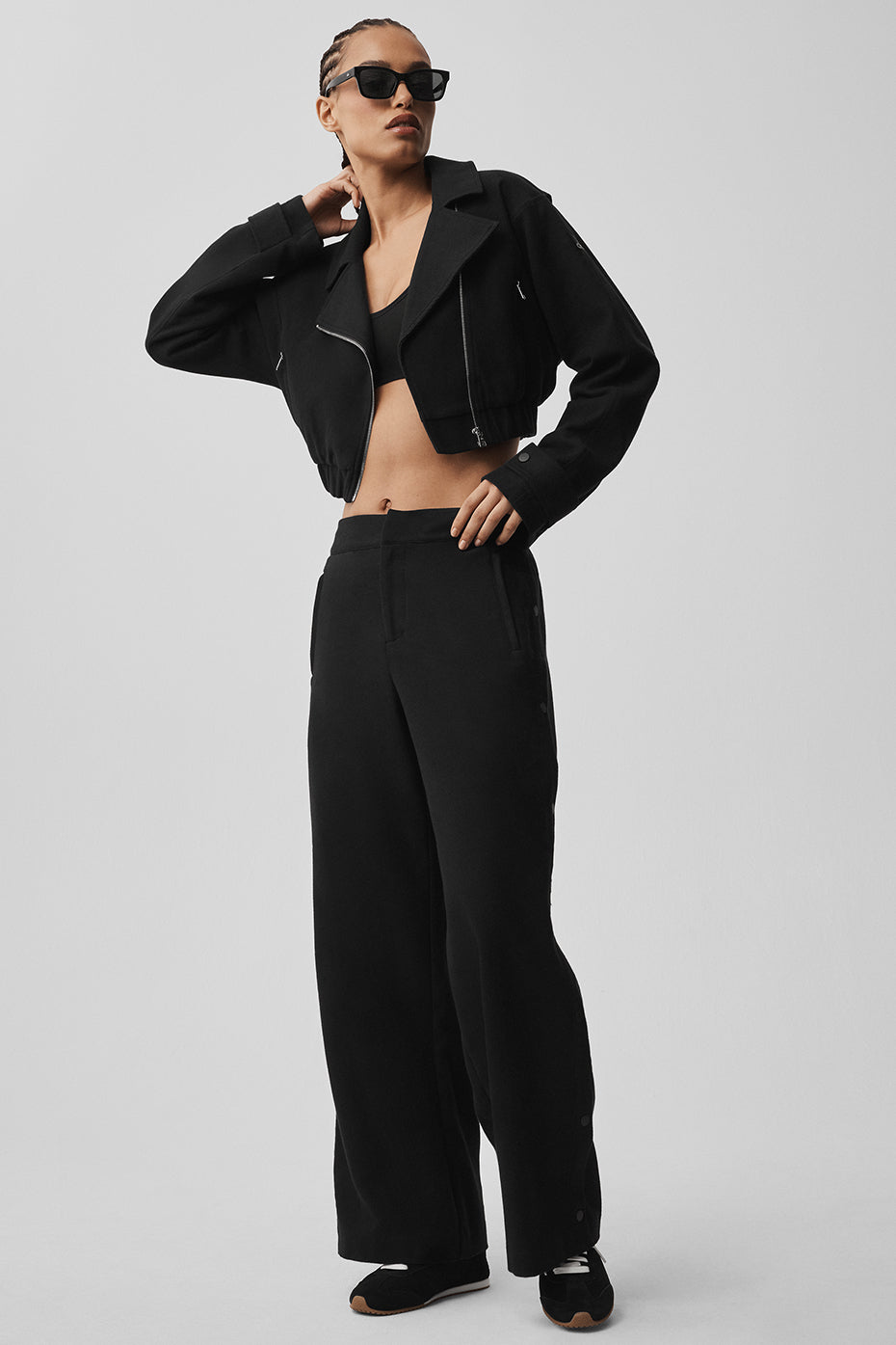 Mid-Rise Cosmopolitan Snap Pant - Black image 5
