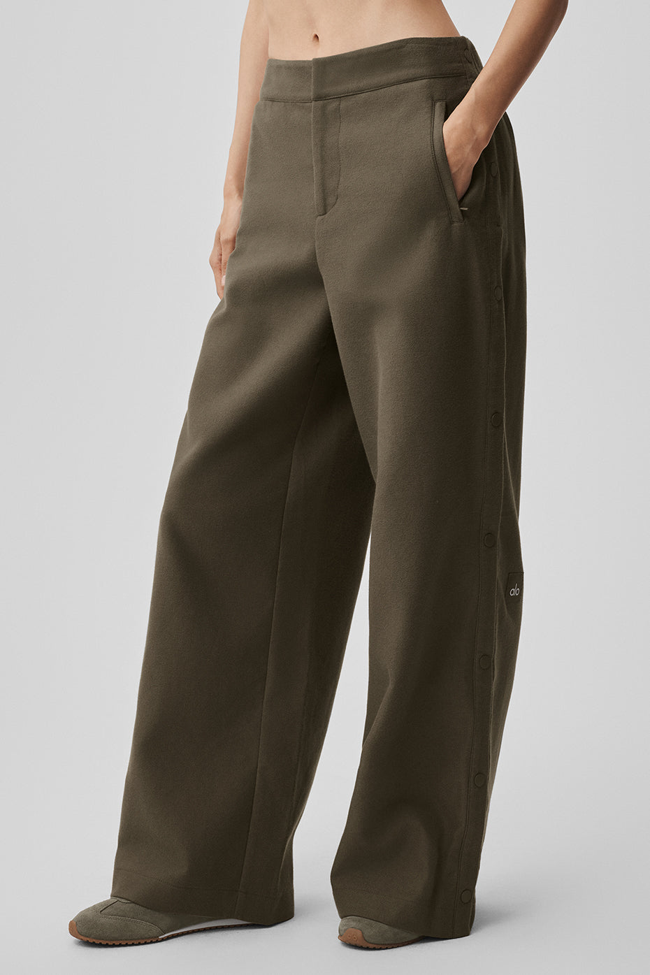 Mid-Rise Cosmopolitan Snap Pant - Olive Tree image 2