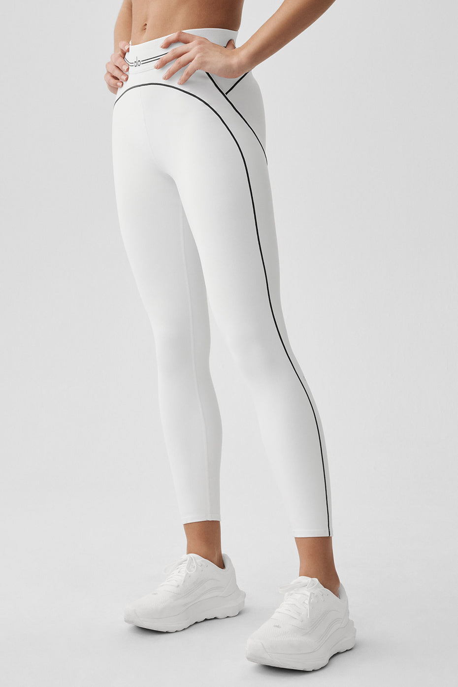 Airbrush High-Waist 7/8 Heart Throb Legging - White/Black image 1