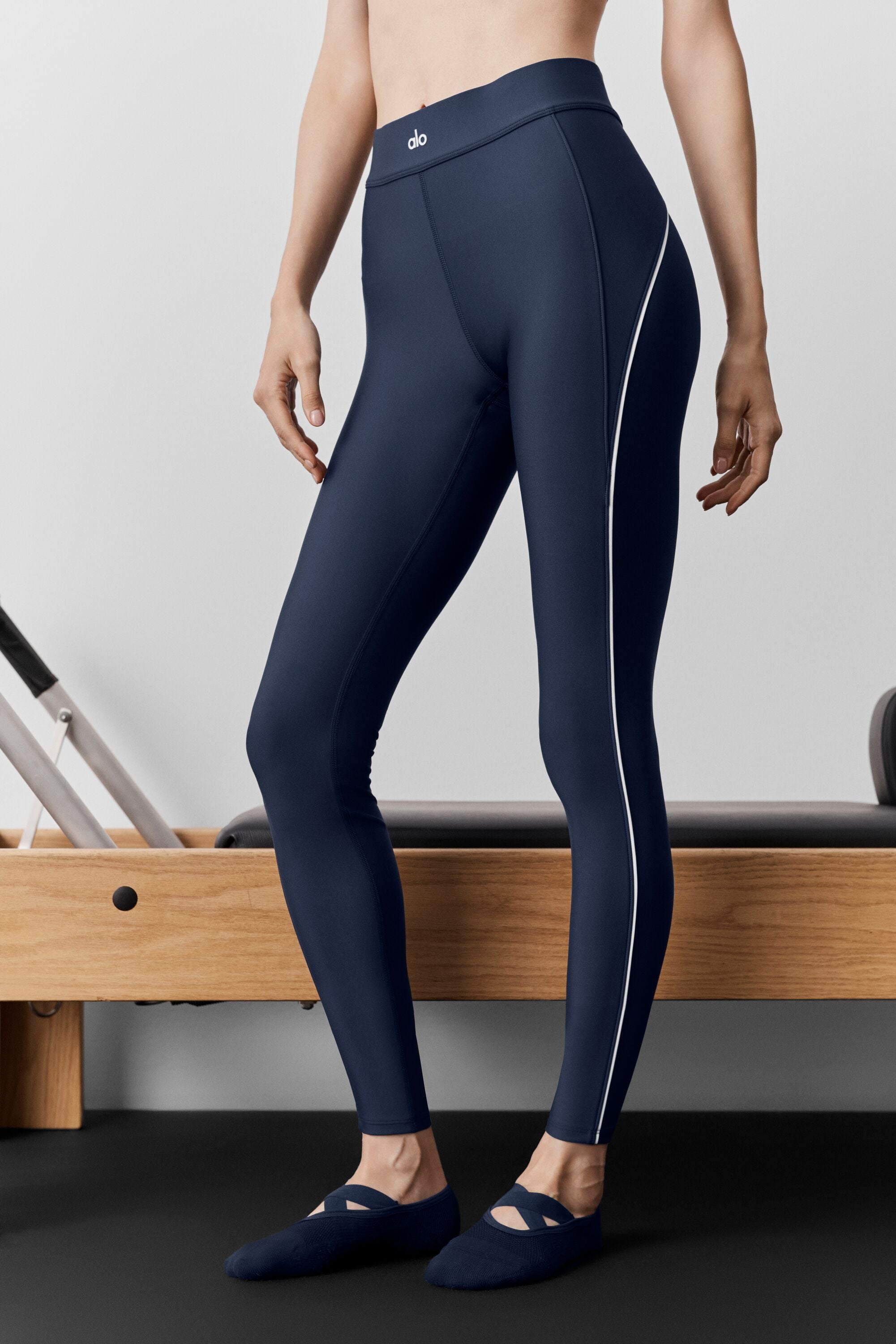 Airlift High-Waist 7/8 Speedwork Legging - Navy image 3