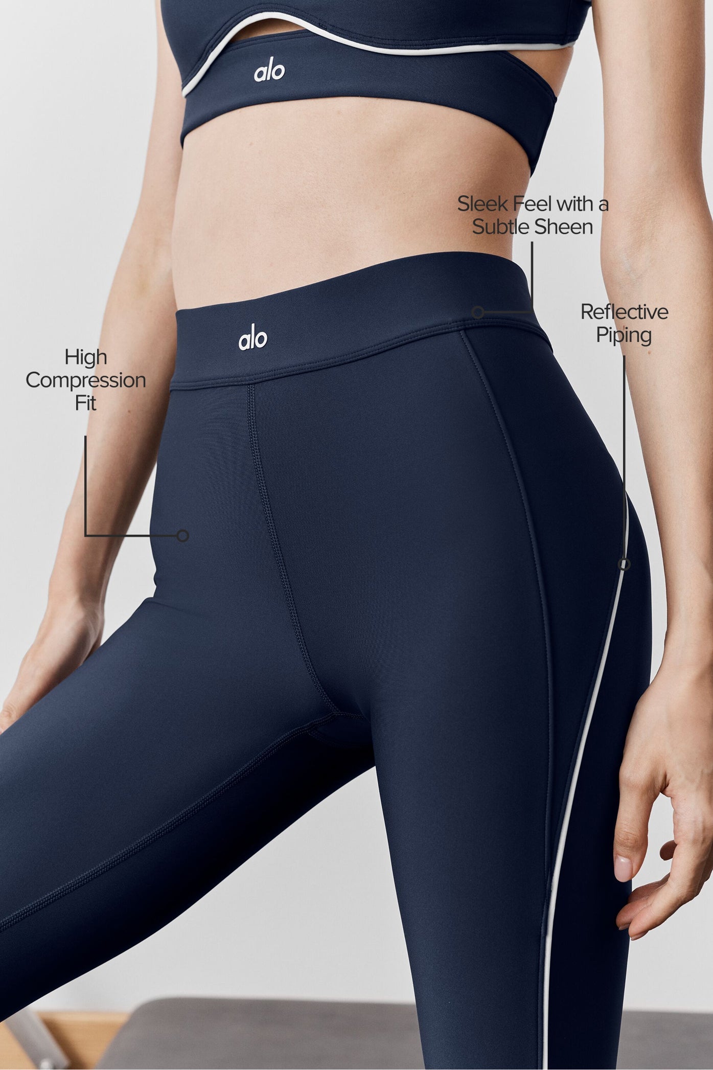 Airlift High-Waist 7/8 Speedwork Legging - Navy image 2
