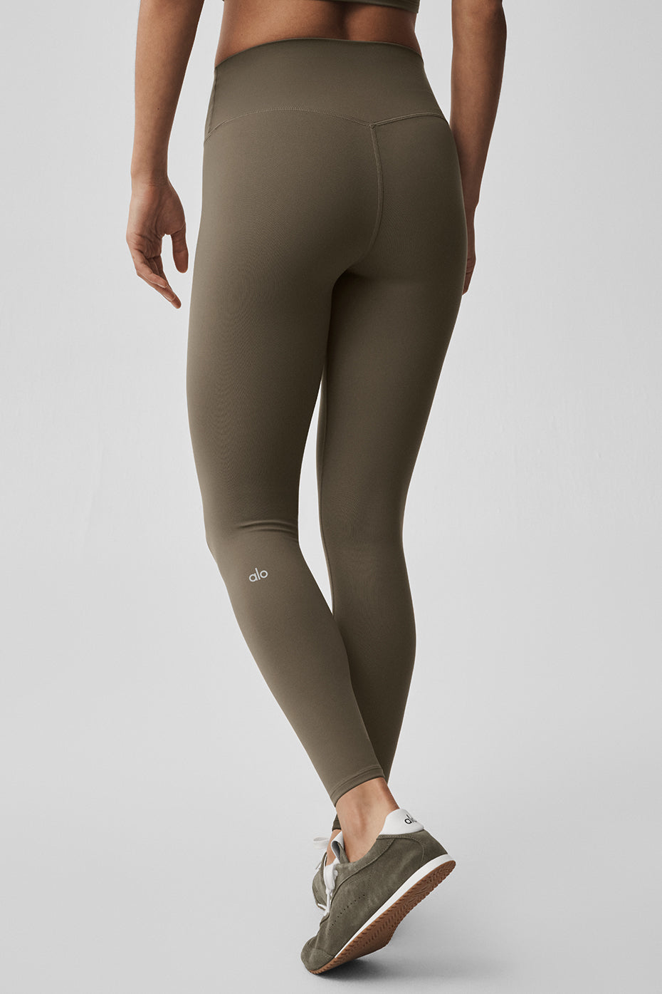 ALO Softsculpt High-Waist 7/8 Legging - Olive Tree image 4