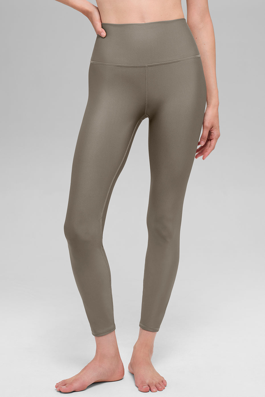 High-Waist Airlift Legging - Light Cocoa image 2
