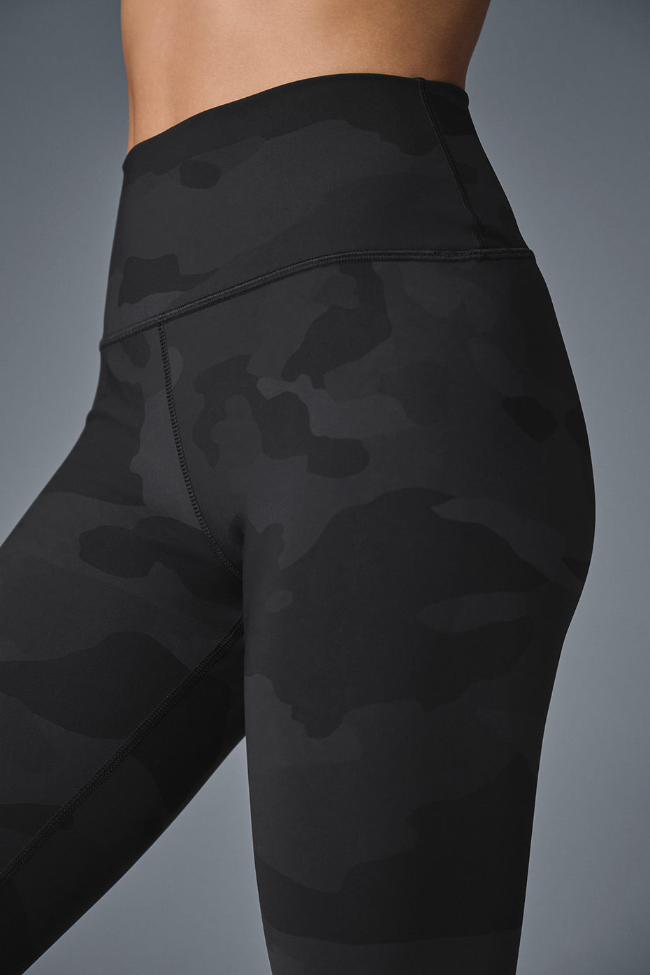 High-Waist Camo Vapor Legging - Black Camouflage image 3