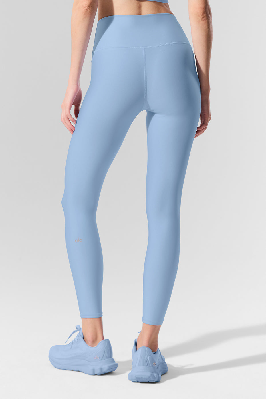 7/8 High-Waist Airlift Legging - Seashell Blue image 2