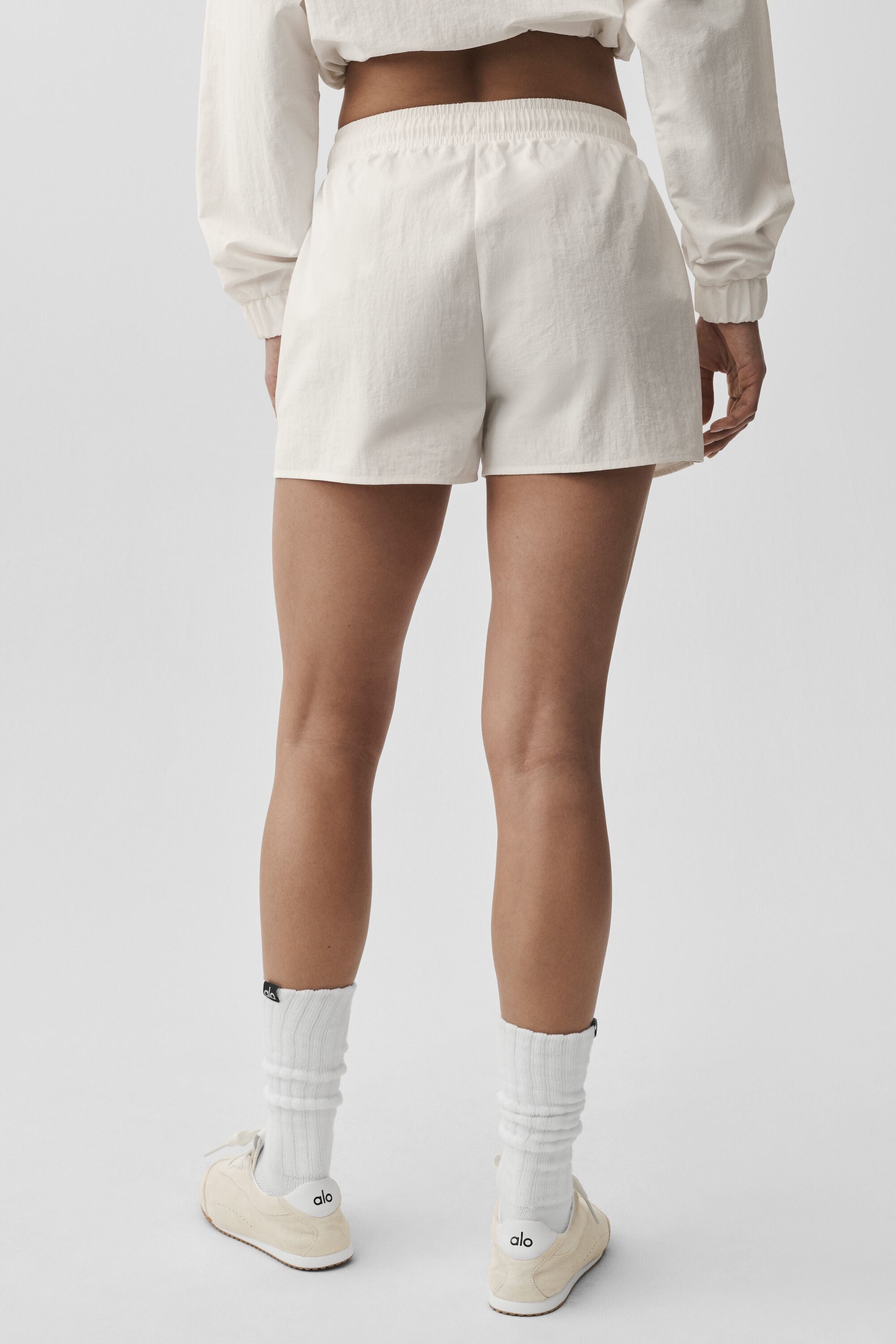 Alumni Short - Ivory image 4