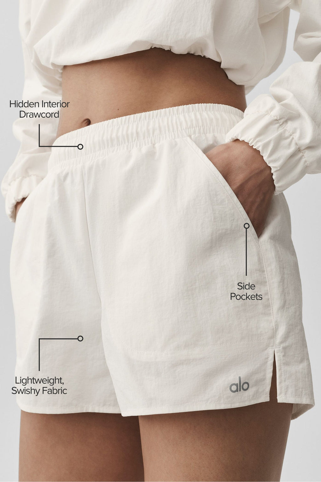 Alumni Short - Ivory image 2