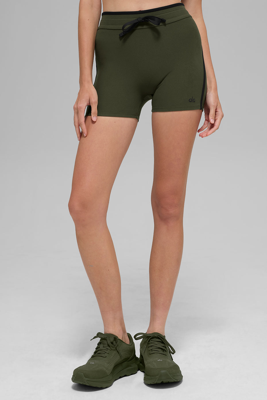 4" Airbrush High-Waist Race Pace Short - Green Olive/Black image 4