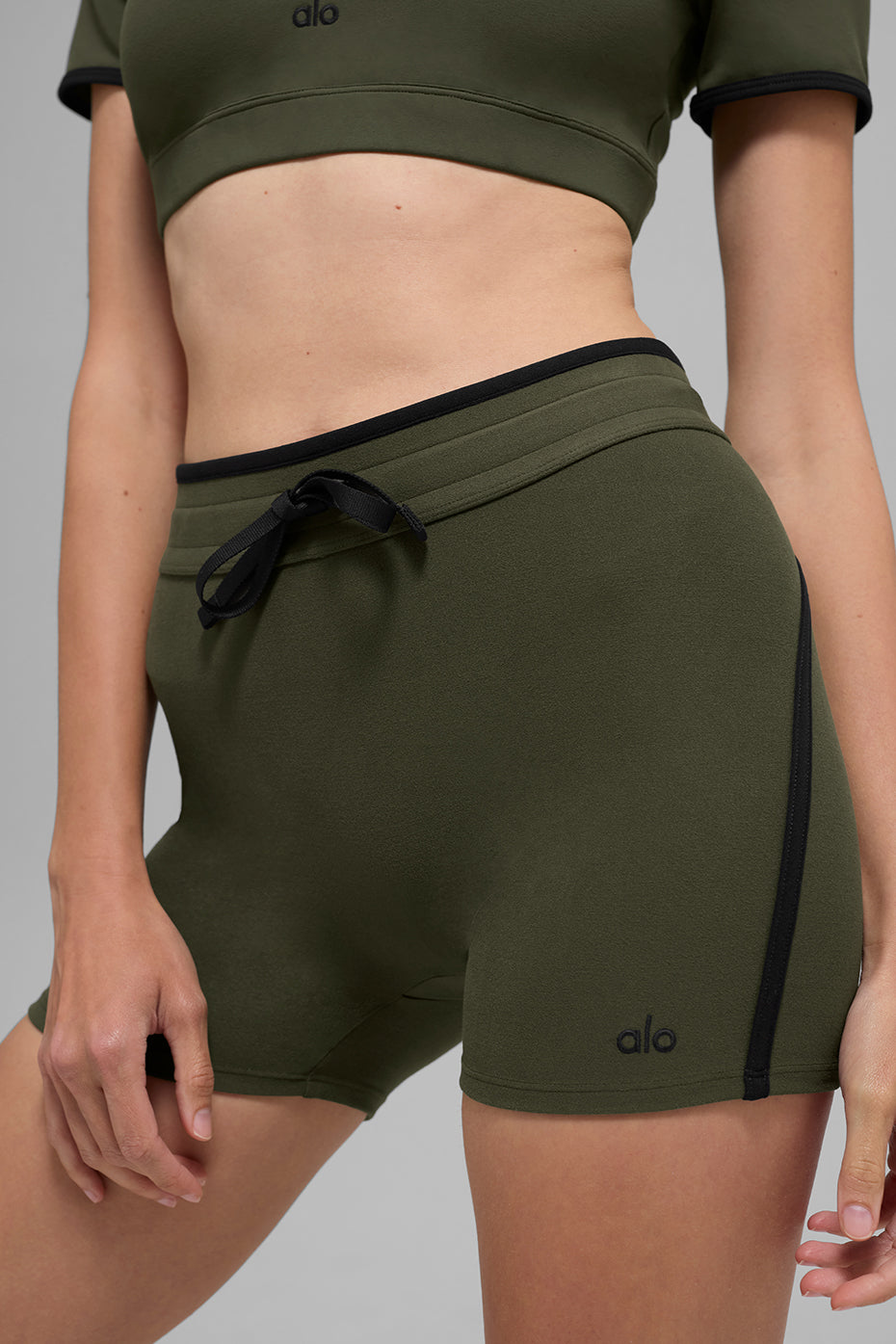 4" Airbrush High-Waist Race Pace Short - Green Olive/Black image 2