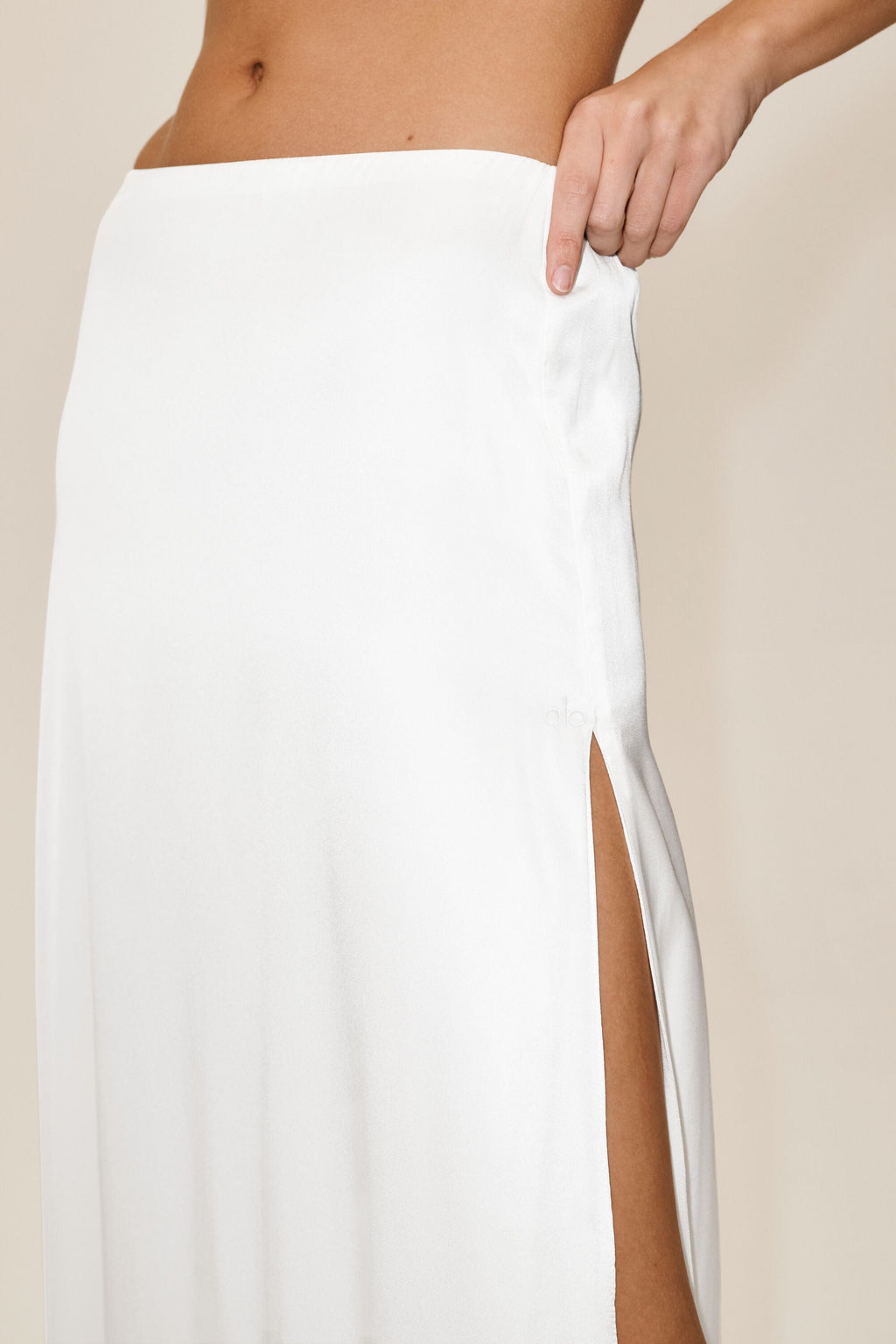 Silk Blend Low-Rise Radiance Long Skirt - White image 3