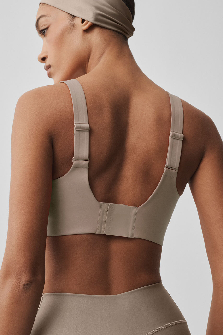 Airlift Endurance High-Impact Bra - Gravel image 3